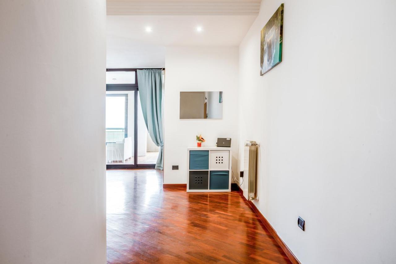 Bari Waterfront Apartment Exterior photo